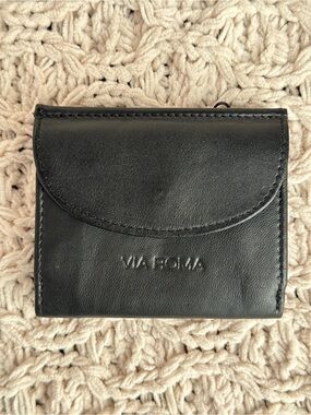 VIA ROMA Black Compact Snap Wallet Coin Pouch